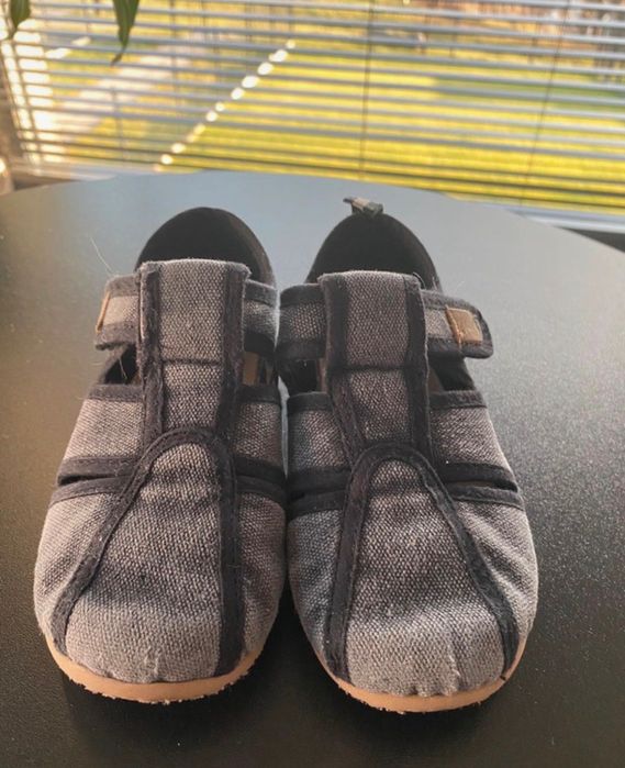 Kapcie do przedszkola Emel 26