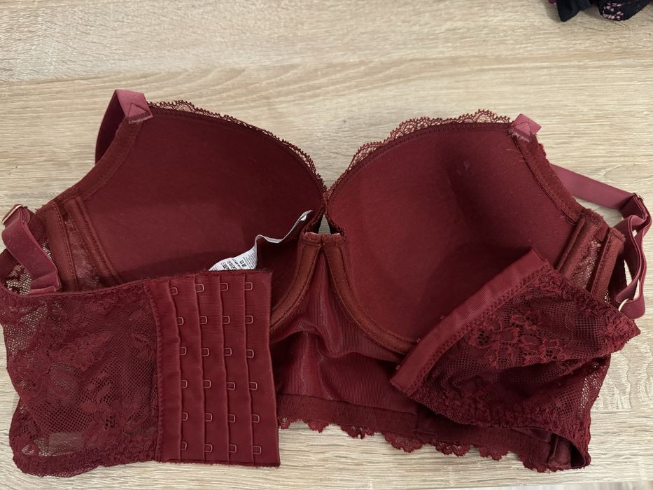 Biustonosz calzedonia 75d