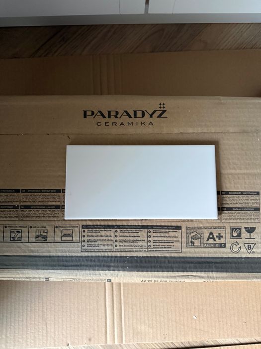 Płytka ścienna cegiełka Paradyż biała matowa