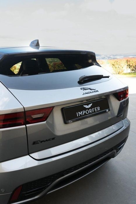 Jaguar E-Pace 1.5 P300e R-Dynamic SE AWD Aut.