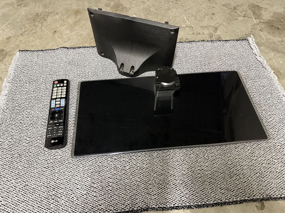 TV LG 42LW5500 (Peças)