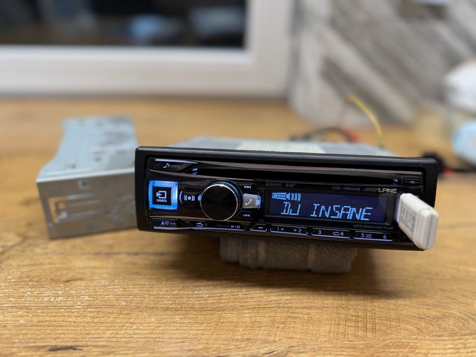 radioodtwarzacz samochodowy alpine cde-196dab