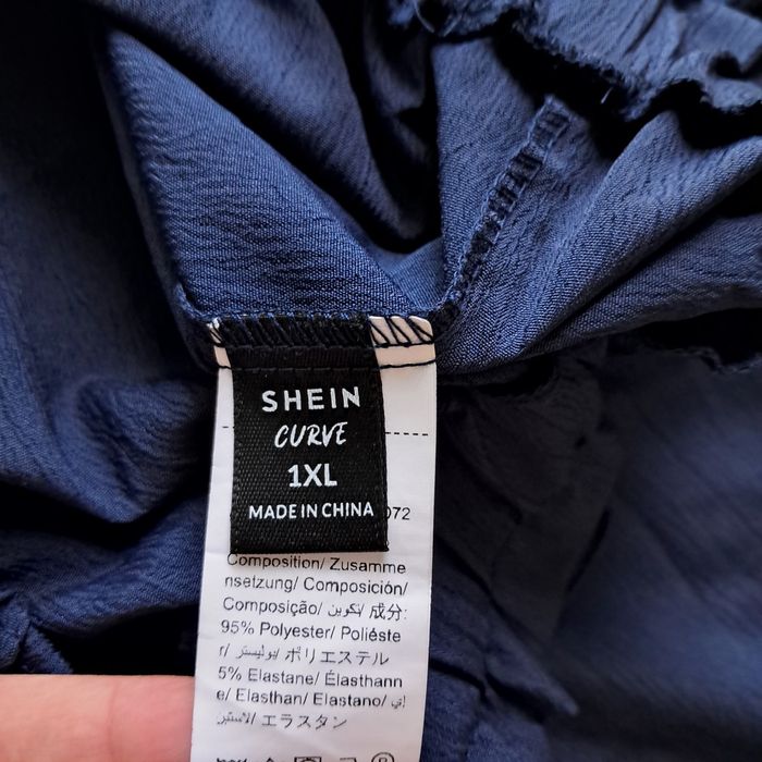 Spodnie z bardzo szerokimi nogawkami spódnico-spodnie