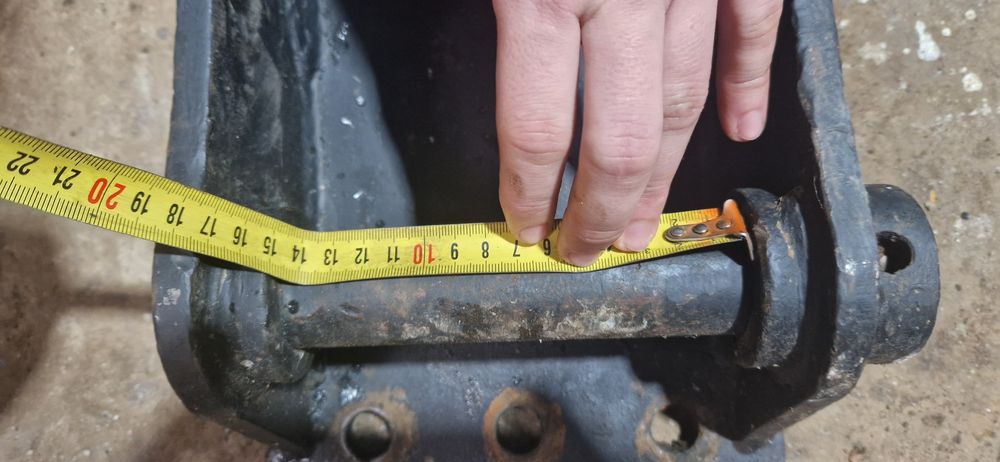 Płyta adaptacyjna s40 do koparki