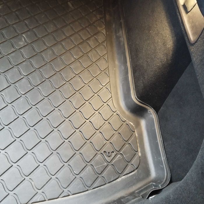Mata, dywanik bagażnika Mercedes GLE