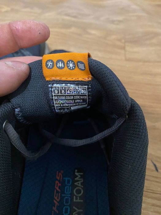 Кросівки Skechers 42