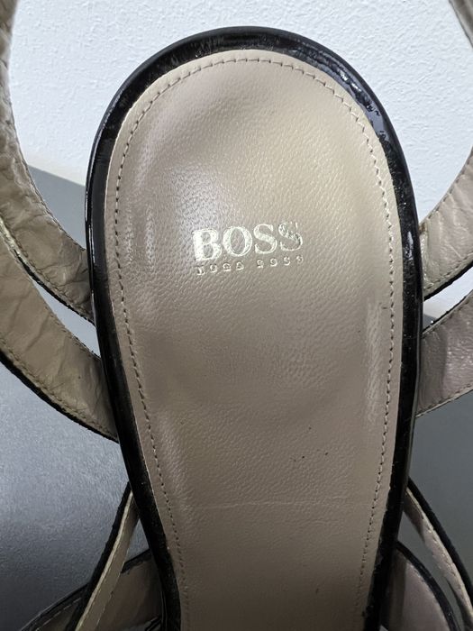 Hugo Boss 39 розмір