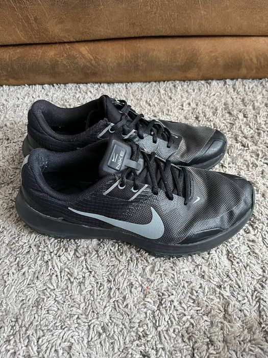 Кроссовки для спорта Nike Varsity Compete TR 3
