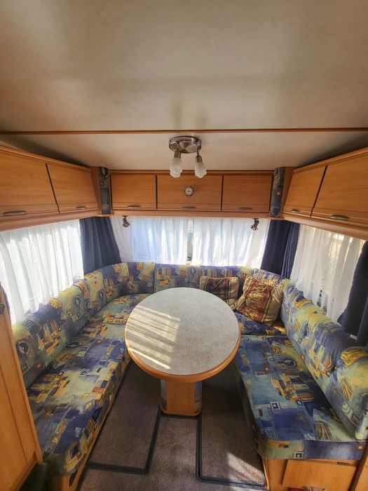 Przyczepa kempingowa LMC Luxus 495