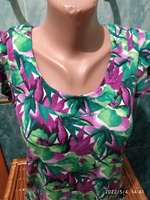 Футболка Wallis р 10 евр 38