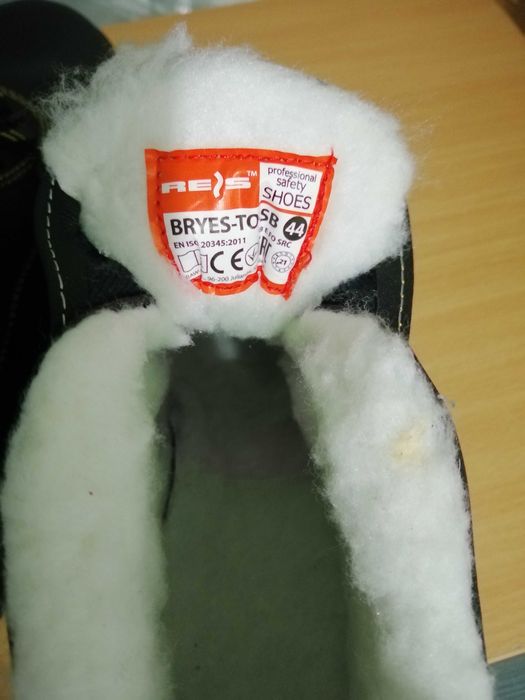 Buty robocze ocieplane rozm. 44