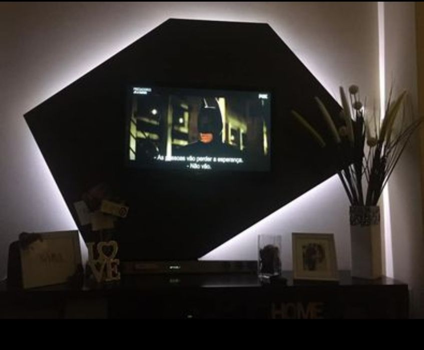 Móvel e painel original TV