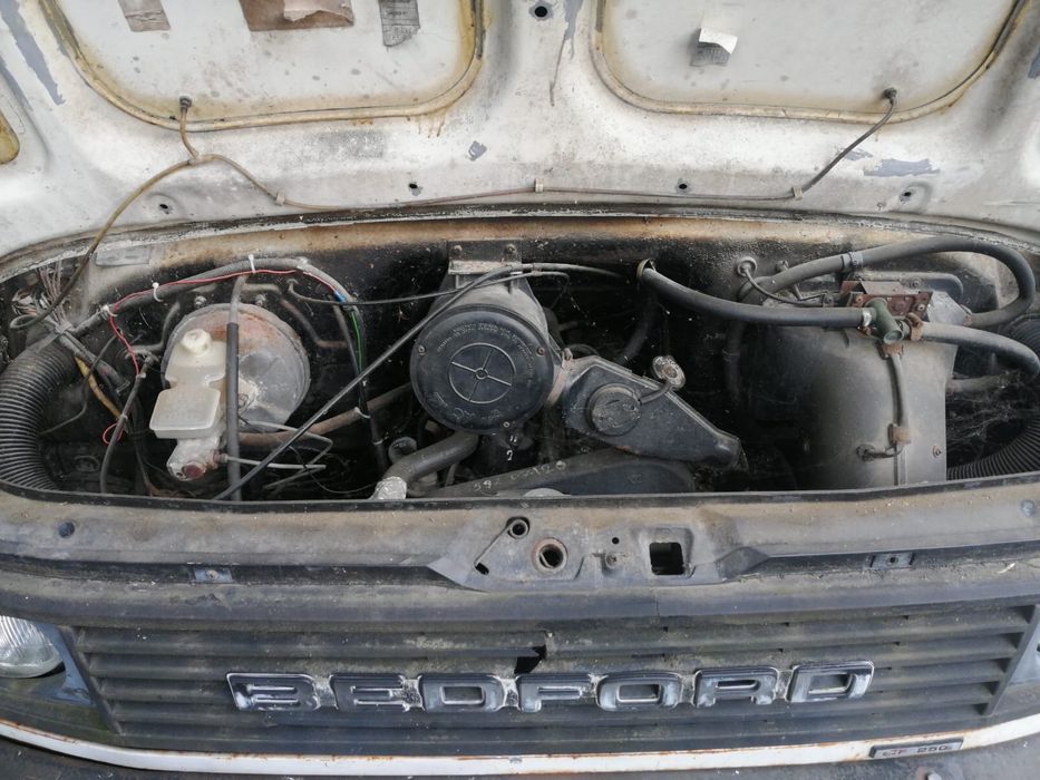 Bedford   CF 250-Kamper
