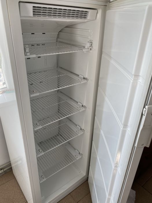 Морозильна камера