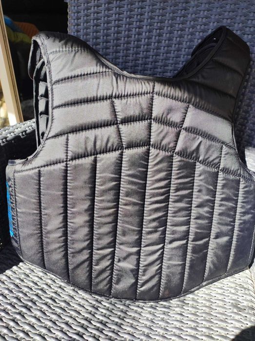 Proteção de costas, para crianças dos 12 -13 anos