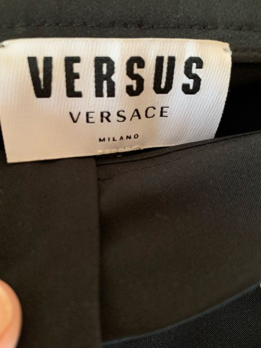 Calças Versace novos