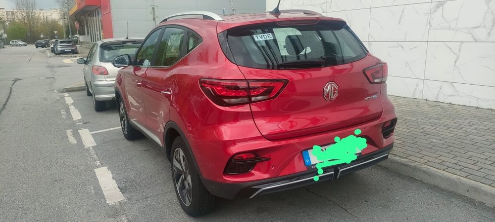Alugo carro eléctrico para TVDE