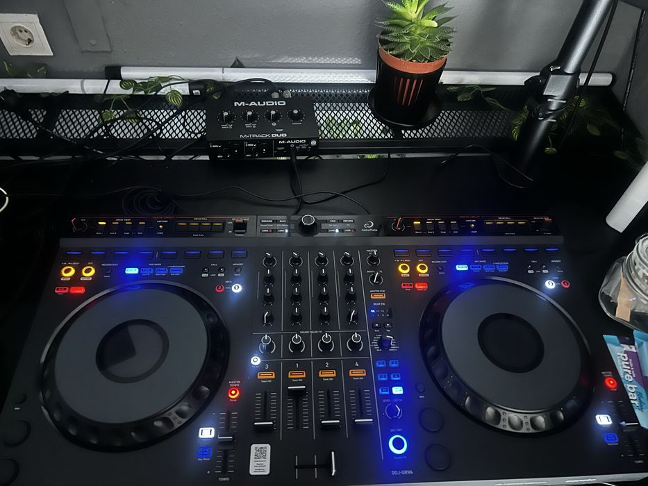 DDJ Grv6 com maleta