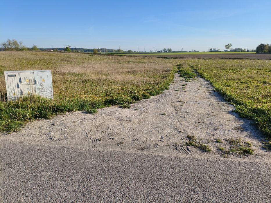 Działka budowlana 1200m2+ Warunki Zabudowy