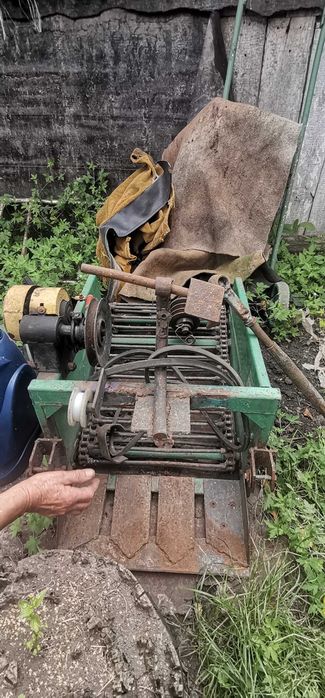 Мототрактор дізель з копалкою, сажалкою, фреза, плуг