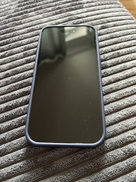 Iphone 16  bateria 100%