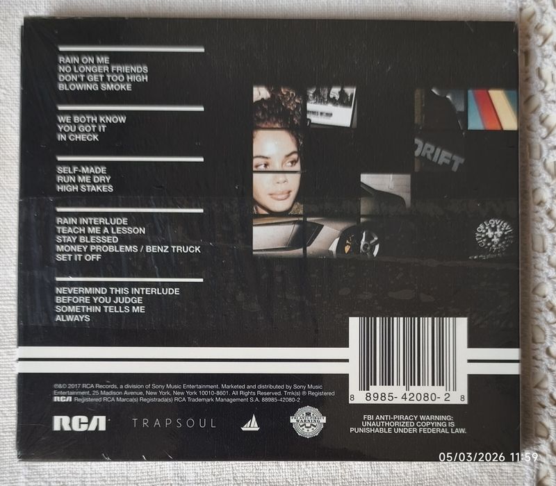 Bryson Tiller - True To Self  CD446515997290670081