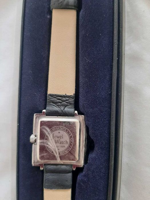 Relogio senhora Preto e dourado - Jewel watch - Swarovski crystal