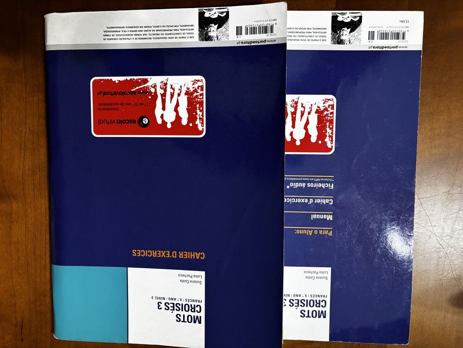 Manual e caderno de atividades Francês 9 Ano