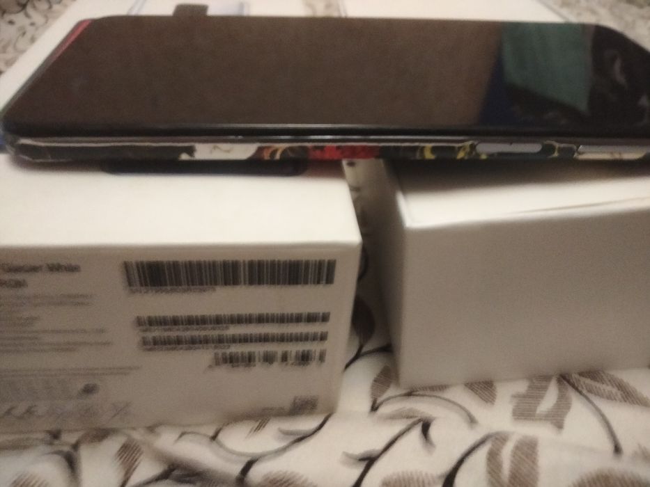 Продам Xiaomi 9pro