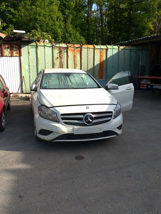Coluna direção,  centralina,  canhao de ignicao  Mercedes A180( W176)