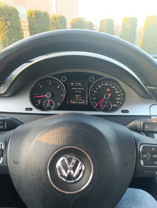 Продам ПАССАТ Б6