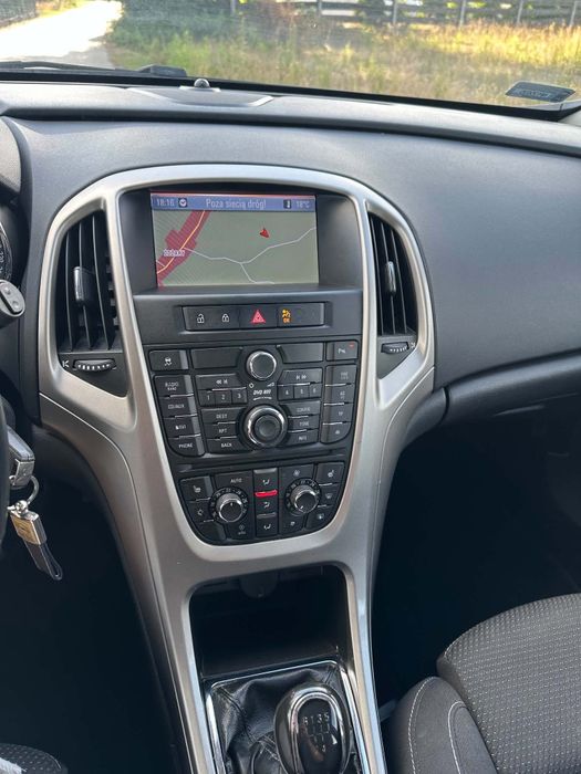 Opel Astra J 1.6 116km Cosmo