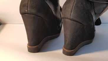 Buty damskie botki na koturnie 37 38 czarne super zjawiskowe