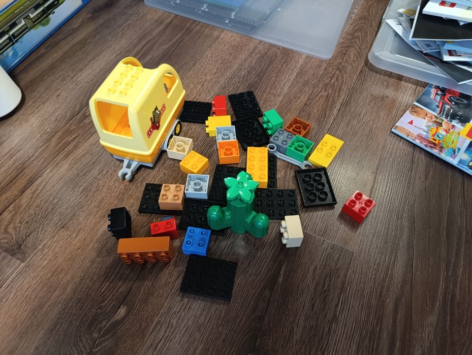 mix LEGO DUPLO dla najmłodszych