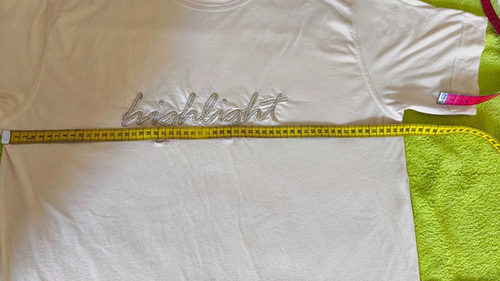 T-Shirt Salmão Tamanho L - Conforto e Estilo para o Dia a Dia!