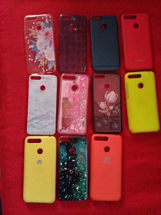 Продам чихли на телефон HUAWEI V6