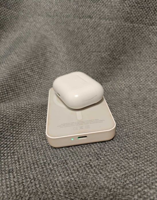 Apple MagSafe Battery Pack A2384 power bank павербанк