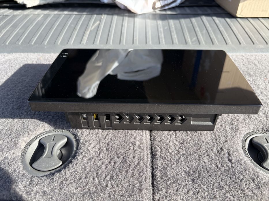 Универсальная штатная магнитола Teyes CC3 2k 6+128 Gb 9"