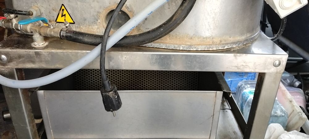 Máquina de descascar batatas