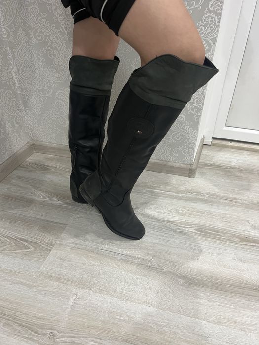 Шкіряні чоботи 36р.