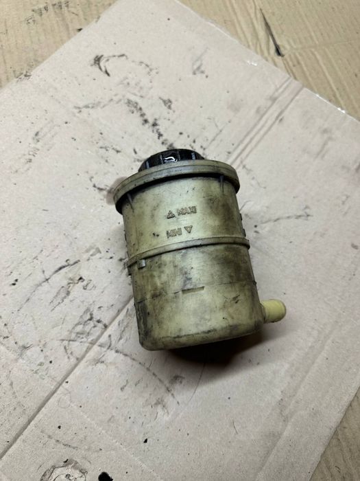 В продаже Бачок Гура Гур Renault Master 2.2-2.5 disel 1998-2013 годб/у