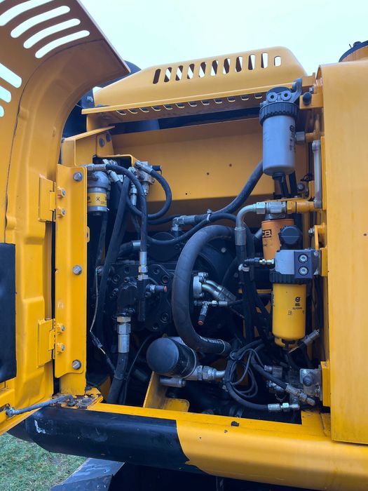JCB JS145w, koparka kołowa
