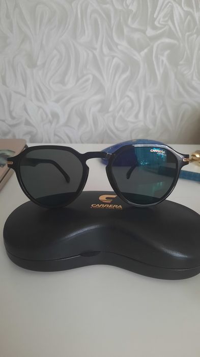 Сонцезахисні окуляри CARRERA (орігінал)