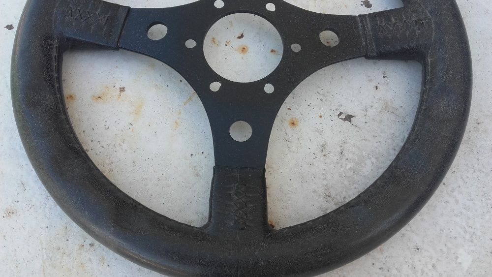 Classicos Antigos Volantes originais e desportivos