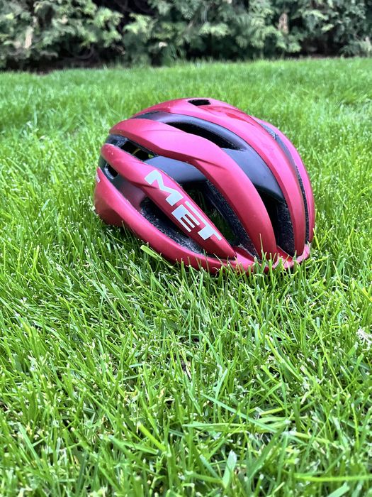 Kask met trenta mips red