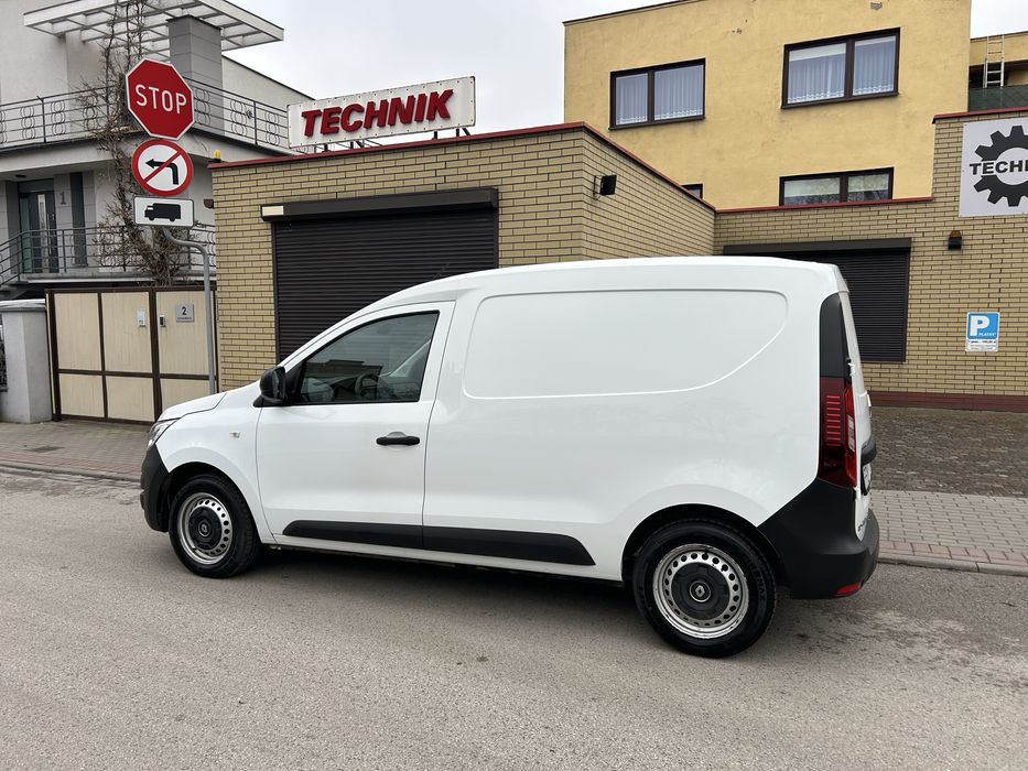 Renault express kangoo benzyna vat-1 2022r 30000km berlingo partner