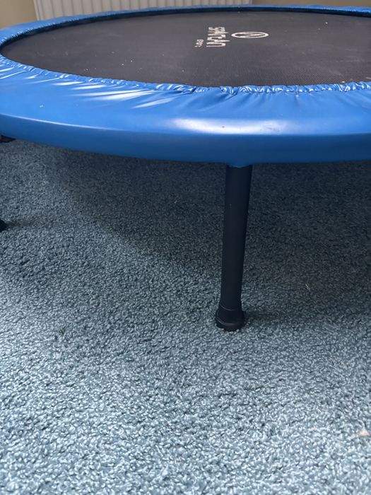 Sprzedam trampoline.