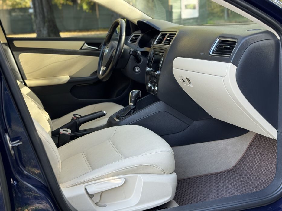 Volkswagen Jetta 2.5 2012