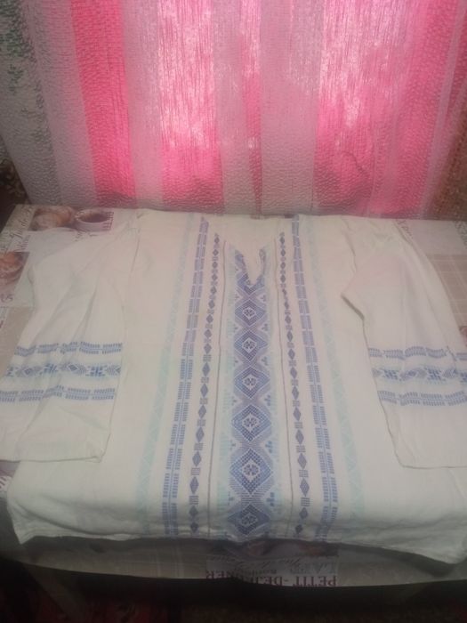 Вишиванка продам