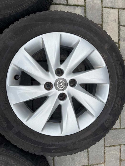 Felgi Opel Corsa D Adam Meriva 6Jx15H2 4x100 ET39 TPMS